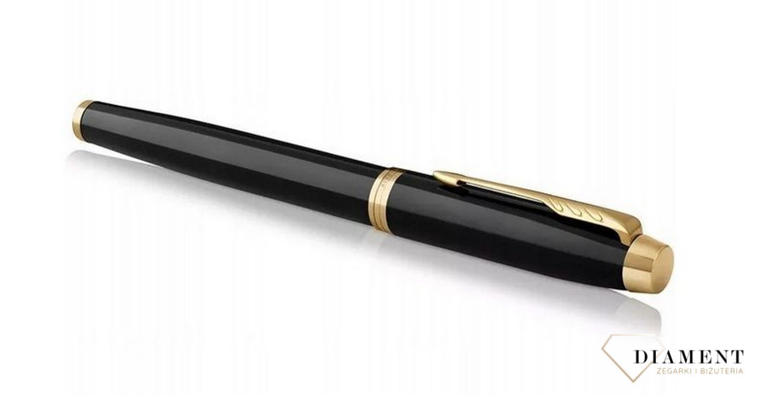 Pióro kulkowe Parker IM Czarne GT T2016 (1931659) PIÓRO 1931659. To pióro, które posiada unowocześnioną formę, podaną w eleganckim, nawiązującym do klasycznego wydaniu. Ma stożkową formę, która idealnie współgra z innowacyjnym wzornictwem. .jpg